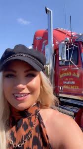 ❤️‍🔥🦄❤️‍🔥 Big thanks to K. S. Easter Transport for letting me ride in  your spectacular rig for the @lightsonthehill convoy! And to Steve  @laurierayser for driving me & letting me be in charge of the ...