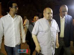 بسبب طفرة نادرة.عائلة بأكملها ولدت بلا بصمات. ÙˆØ­ÙŠØ¯ Ø­Ø§Ù…Ø¯ ÙˆØ§Ø¨Ù†Ù‡ ÙŠØ´Ø§Ø±ÙƒØ§Ù† ÙÙ‰ Ø¹Ø²Ø§Ø¡ Ø§Ù„Ù†Ø§Ù‚Ø¯ Ø§Ù„Ø³ÙŠÙ†Ù…Ø§Ø¦Ù‰ ÙŠÙˆØ³Ù Ø´Ø±ÙŠÙ Ø±Ø²Ù‚ Ø§Ù„Ù„Ù‡