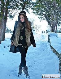 Pin By Kellee Gibbs On Winter Photoshoot Casual Winter Outfits Winter Photoshoot Winter Outfits