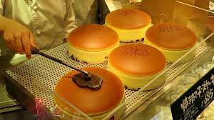 Uncle Rikuro delicious Cheesecakes in Japan - watch how the jiggly  cheesecakes are made - YouTube