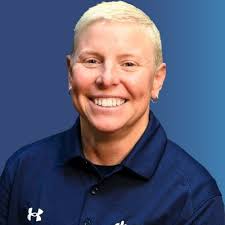 Katie Thomas (@PECoachT)