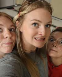 Maddy Vesely (@maddyves) • Instagram photos and videos