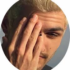 Brandon Shoop's Instagram, Twitter & Facebook