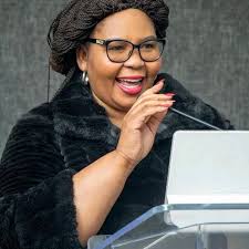 The Democratic Alliance (DA) has again called for the removal of the  Gauteng Health MEC, Nomantu Nkomo-Ralehoko and the Health Department head,  Lesiba Malotana. https://tinyurl.com/dmyc5khn