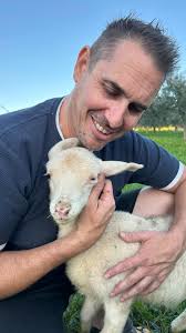 Unlock the Power of Your Personality: Develop a Strong Online Brand