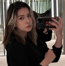 𝕸𝖆𝖗𝖎𝖓𝖆 𝕶𝖗𝖆𝖒𝖊𝖗 (@mrnkrmerr) • Instagram photos and videos