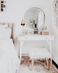 Characteristics of the living room decoration in shabby chic style. Pin By Lillian Mwai On Bedroom Decoration Luxury Bedroom Trends Bedroom Decor Home Decor Bedroom