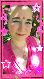 Different moods, same main character energy...💄 No such thing as one kind  of beautiful. This is your sign to embrace every version of you ✨ 💄used:  Complexion: Foundation: @giorgioarmani luminous silk (6.5)