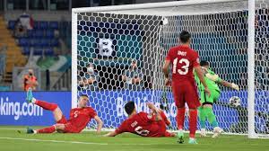 Du befindest dich im spielerprofil von ali demirel, demirel a. Euro 2020 Demiral Sorgt Gegen Italien Fur Historischen Moment Erster Em Treffer Erstmals Ein Eigentor Eurosport