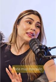 Paula Ovalle's Instagram, Twitter & Facebook