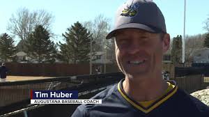 Huber talks 600 wins and his Augie baseball team gets 2 more