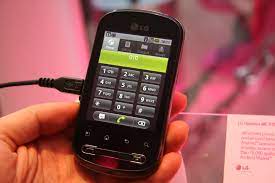 LG Optimus Me P350 [Review]