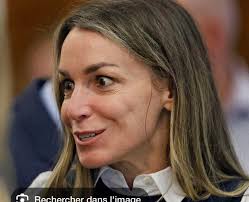 feels she has a sense of grandiosity & entitlement. She's easily angered,  unable to control her emotions, void of empathy, sympathy & compassion.  Impulsive. Narcissistic. Diabolical w/Psychotic tendencies & outbursts. ~ In