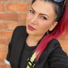 Oana Grigorescu (@grigorescu_oana)