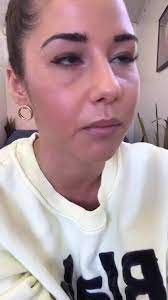 Natürlich geschminkt und leger gekleidet ist sie dabei fast immer. Fangemeinde Besorgt Um Sarah Lombardi Stars