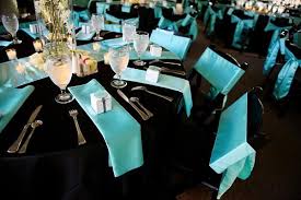 Black And Light Blue Wedding Colors Black Turquoise Decor Or Could Have White Tablecloths Black Charger Plates Love The Turqu Baby Blue Weddings Teal Wedding Decorations Black Wedding Table