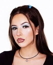 Daisy Schmidt (daisy8356)