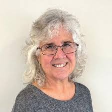 Bonnie Kidwell's Instagram, Twitter & Facebook