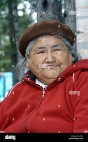 Aboriginal elder canada hi-res stock photography and images