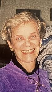 Loretta Medrano's Instagram, Twitter & Facebook