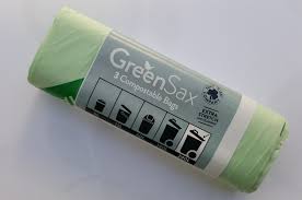 Hot compost bins are a little more expensive, and they are better insulated to speed up the composting process from six months to 30 to 90 days. Compostable Wheelie Bin Bags 240l Green Gardener