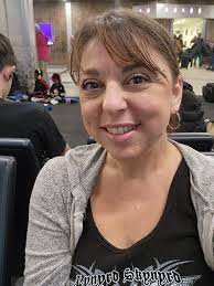 $20/ a hour ppl: struggling $0 an hour ppl: going