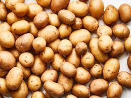 They're bright, vegetal and slightly sweet, with a smooth, slightly waxy texture and moist flesh. What Are Waxy Potatoes Bon Appetit