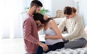 كيف تؤثر الرضاعة الطبيعية على العلاقة الزوجية بعد الولادة الطبيعية ؟ كما يقل التشحيم المهبلي في الأسابيع الأربعة أو الستة الأولى بعد الولادة بسبب انخفاض مستوى هرمون الإستروجين في الجسم خلال هذا الوقت، وإذا كنت ترضعين طفلك رضاعة طبيعية، فقد. ÙˆÙ„Ø§Ø¯Ø© Ø·Ø¨ÙŠØ¹ÙŠØ© ÙÙŠ Ø§Ù„Ù…Ù†Ø²Ù„ Ù…Ù…ÙƒÙ† ÙŠØ¬ÙŠÙ„Ùƒ Ø§Ù„Ø§Ø¹Ø±Ø§Ø¶ ÙˆØ§Ù†ØªÙ‰ ÙÙ‰ Ø§Ù„Ø¨ÙŠØª
