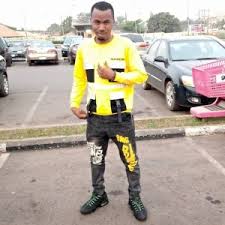 After receiving a pair of boots at the age of six he started alternating between local junior clubs malmo. Zlatan Ibile Biography And Net Worth Austine Media