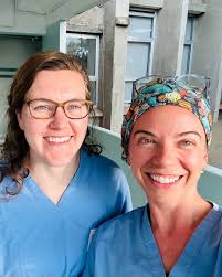 Today is Doctors' Day! At Vanderbilt Health, we are grateful for all of our  doctors, who provide personalized care each and every day. You can thank a  special doctor and make a