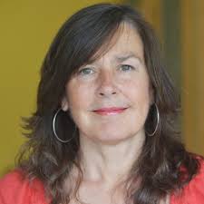 Julie Savage VA (@julieesavage)