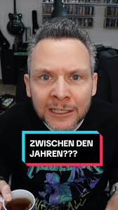 ZWISCHEN DEN JAHREN