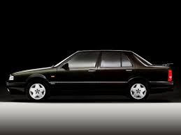 Lancia Thema 8 32 With Transverse V8 By Ferrari Sedan Dream Cars Car