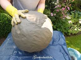 Heute Wird S Kreativ Betonkugel Selbstgemacht Verlosung Betonkugeln Gartenbuddelei Und Gartenkugeln
