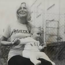 Listen to agnieszka osiecka in full in the spotify app. Agnieszka Osiecka Fundacja Okularnicy