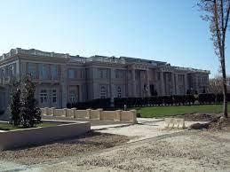 Czy tak wygląda „pałac putina? Putin S Palace Navalny S Anti Corruption Foundation Investigates The Russian President S Billion Dollar Residence On The Black Sea Meduza