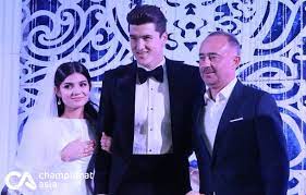 Std rpd blz t fio yb 2662 2698 2693 g kasimdzhanov, rustam 1979 2634 2501 2662 g abdusattorov, nodirbek 2004 2598 2441 2519 g yakubboev, nodirbek 2002 2592 2494 2514 g filippov, anton 1986 i 2558 2357 2465 g sindarov, javokhir 2005 2534 2532 2552 g vakhidov, jakhongir 1995 2530 2521 2572 g vokhidov, shamsiddin 2002 2519 2485 2458 g kvon, andrey. Fotogalereya Eldor Shomurodovning TÑžji Championat Asia
