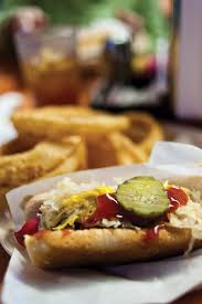The Famous Hot Dog At The Dew Drop Inn Food Yummy Dinner Time