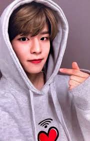 Anna Sedova (mooneggnight)