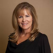 Randi Enger's Instagram, Twitter & Facebook