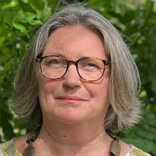 Find a humanist funeral celebrant