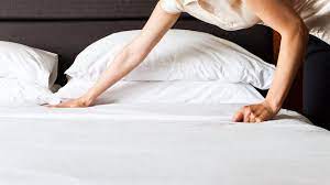 Eine regelmäßige reinigung der matratze ist unerlässlich, damit sie nicht dies wirkt gegen milben und schimmelpilzsporen. Matratzen Reinigen Von Schonbezug Bis Matratzenhygiene