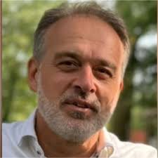 Na 2 maanden rust, afschakelen en quality time met mijn gezin ben ik deze  week volledig uitgerust en opgeladen begonnen aan mijn nieuwe job, EHS  manager bij Philips Medical Systems Nederland B.V.