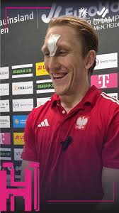 Tim Brand wore the captain's band for the first time during the Kookas time  in London… and sealed it with a penalty corner goal last night! Leading  from the front never felt