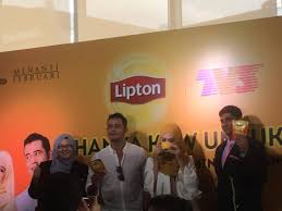 Siri ini boleh didapati melalui penstriman dalam talian di saluran youtube rasmi tv3. Hanya Kaw Untukmu Enchanted Life Begins