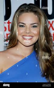 Kimberly Pressley's Instagram, Twitter & Facebook