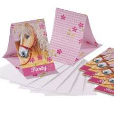 Modèle de texte d'invitation pour inviter un ami à son anniversaire. Invitations Sacs Cadeaux Invitations Decoration Anniversaire Enfant Anniversaire Jour De Fete