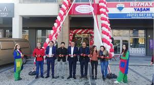 Adiyaman Cig Koftecisi Dervis Yasar Istanbul Kayasehir Subesi Acildi Istanbul Sevinc