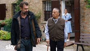 Renato pozzetto non recitava dal 2015 e sulla performance del collega ha da dire qualcosa anche la compagna di viaggio stefania sandrelli: Lei Mi Parla Ancora Su Sky Il Nuovo Film Di Pupi Avati Quando Vederlo Anche In Streaming