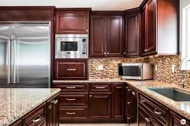 Rigid thermofoil doors are composed of an mdf core with a thermo wrapped vinyl covering. Pros And Cons Of Using Thermofoil Cabinet Doors